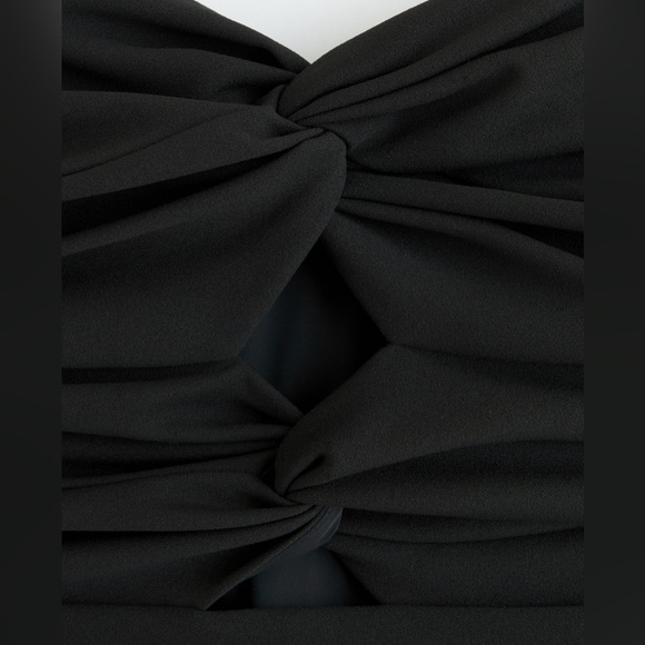 *NWT* Abercrombie & Fitch Ruched Front Cutout Asymmetrical Midi Dress, Size SP - Picture 2 of 14